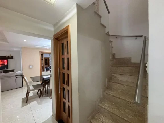Imagem Sobrado com 3 dormitórios, 287 m² - venda por R$ 1.500.000,00 ou aluguel por R$ 6.186,48/mês - Centro - Poá/SP