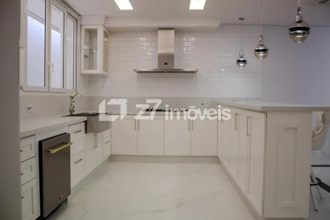 Imagem Casa em Zona 02, Maringá/PR