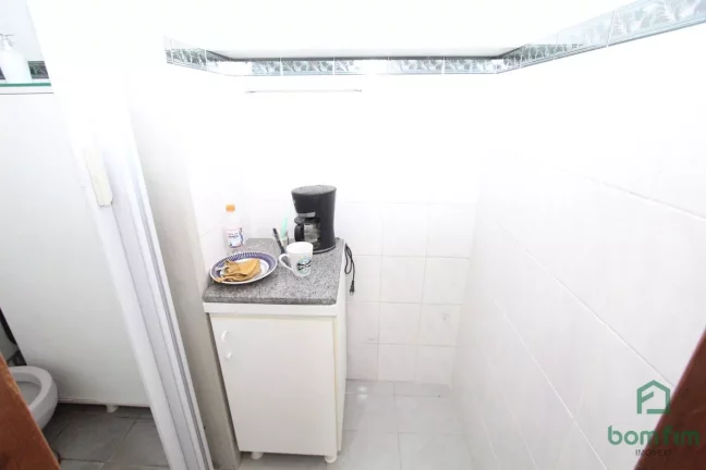 Imagem Alugo conjunto mobiliado, no Bairro Centro Histórico, Porto Alegre/RS - AP2675