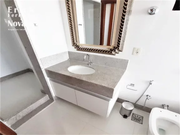 Imagem Apartamento de Frente para o Mar de Alto Padrão Para Alugar Temporada Edifício Maison Classic Avenida Beira Mar Praia do Morro Guarapari