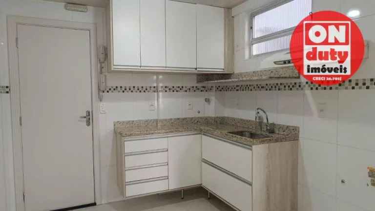 Imagem Apartamento a uma quadra da praia com 1 dormitório Santos/SP