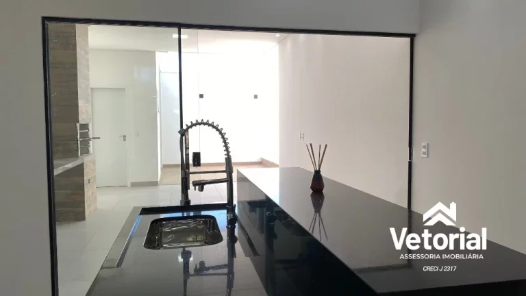 Imagem Fabulosa casa de 3/4, sendo 02 suíte e 01 closet - Pq. da Cidade - Barreiras/Bahia