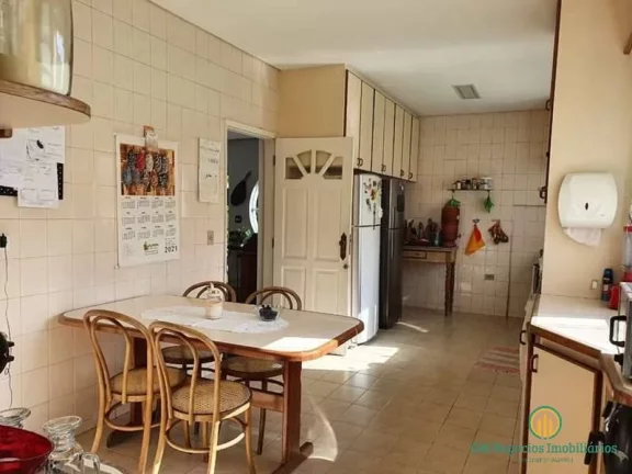 Imagem Casa com 3 suítes, piscina! Próximo ao Shopping Granja Viana
