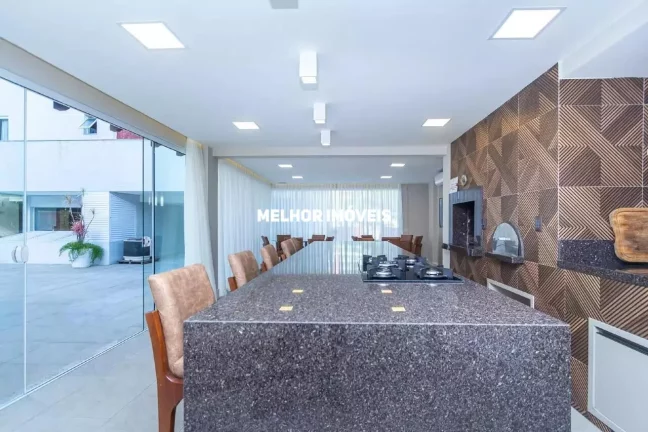 Imagem Apartamento à venda no Ed. Bellas Artes em Balneário Camboriú