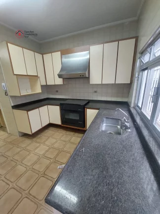 Imagem CASA ASSOBRADADA COMERCIAL OU RESIDENCIAL PARA ALUGAR A 400 METROS DO METRÔ VILA PRUDENTE, COM EDÍCULA. 4 DORMITÓRIOS E 4 VAGAS DE GARAGEM.