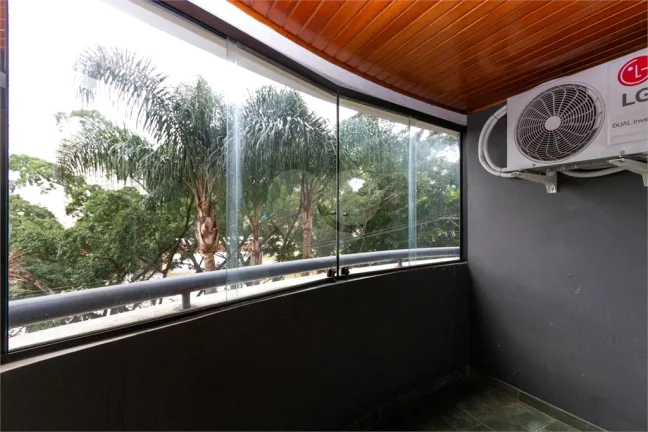 Imagem Apartamento à venda com 3 quartos, sendo 2 suítes, no condomínio Villaggio de Bologna, São Paulo - SP