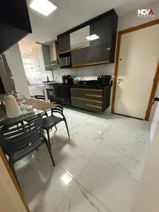 Imagem Viva com exclusividade na região mais charmosa da Praia da Costa. Este apartamento de 119 m² une s...
