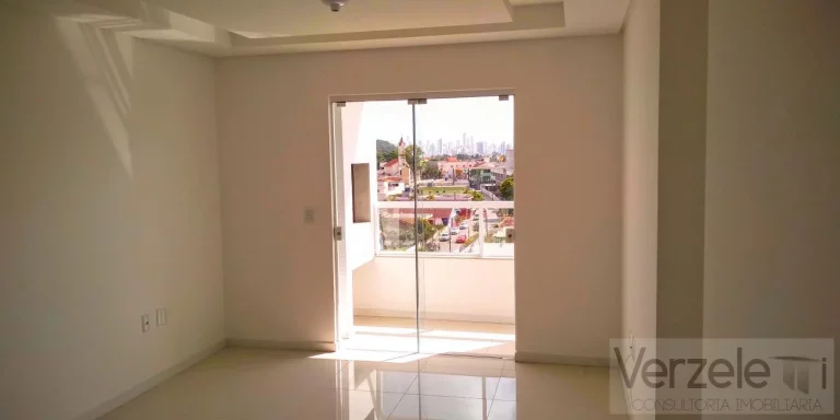 Imagem Apartamento 2 dormitórios para Venda em Camboriú / SC no bairro Centro