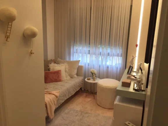 Imagem Apartamento 77M², 3Q, 1Suíte, 2 Banheiros, 1 Vaga, Varanda Gourmet, Piscina com Borda Infinita, Academia, Brinquedoteca, Salão de Festas, Lavanderia.