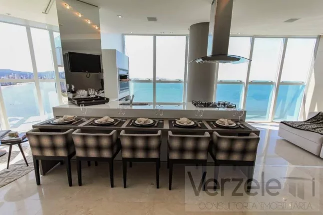 Imagem Frente ao Mar para Venda em Balneário Camboriú / SC no bairro Centro