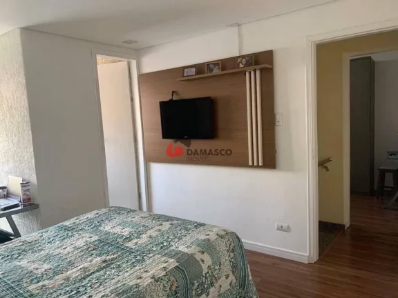 Imagem Sobrado à venda 3 Quartos, 3 Suites, 2 Vagas, 124M², Osvaldo Cruz, São Caetano do Sul - SP