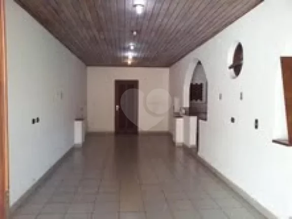 Imagem Sobrado à venda com 3 quartos, sendo 1 suíte, em Morumbi, São Paulo - SP