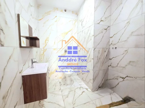 Imagem Casa linear com sala, 3 quartos, cozinha, área de serviço, quintal, garagem para 2 carros, à venda, 70 M², por R$ 410.000 – Vila Isabel - Rio de Janeiro / RJ.