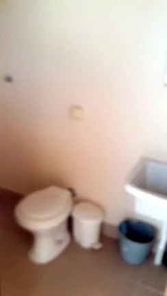 Imagem CASA LADO PRAIA - TODA REFORMADA - 3 DORMITORIOS S/UMA SUITE