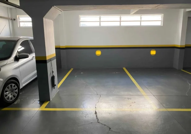 Imagem Apartamento quadra mar com 2 dormitórios e 1 vaga de garagem - Avenida Brasil Balneário Camboriú/SC