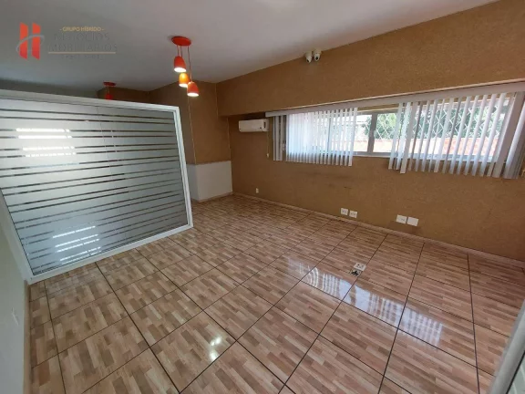 Imagem Excelente Casa Comercial com + de 300m² no Jd 25 de Agosto.