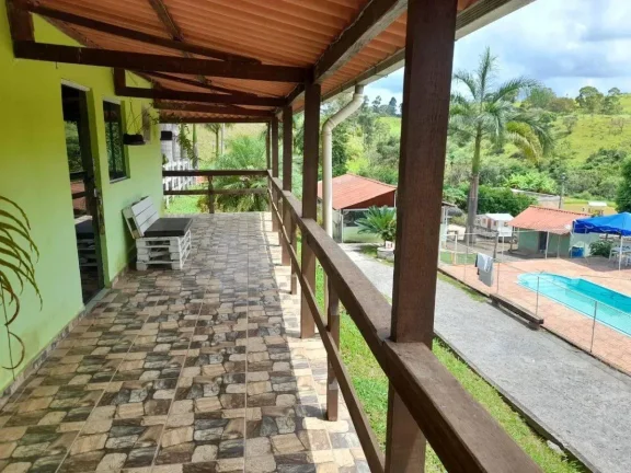 Imagem Sítio à Venda na BR 040 - 8.000m2 de Área com Infraestrutura Completa