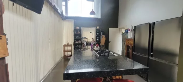 Imagem Casa com 3 dormitórios Condomínio Fechado no bairro Ratones