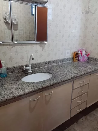 Imagem Casa térrea com edícula 50 metros da praia em Mongaguá!