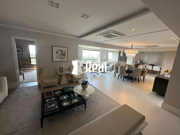 Imagem Finamente decorado- Porteira Fechada