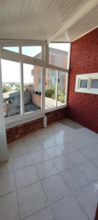 Imagem Casa 3 Dormitórios - Bairro Vila Nova