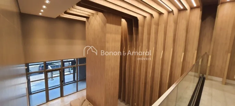 Imagem Localizado no coração do bairro mais sofisticado de Campinas, o Cambuí, este apartamento da renom...