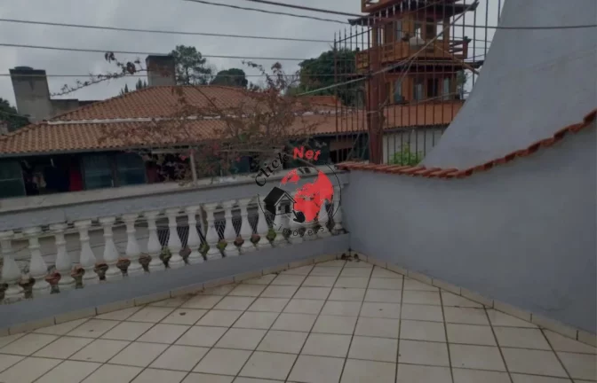 Imagem Sobrado à venda com 180 m² no bairro Piraporinha em Diadema – Excelente localização e estrutura para ampliação!