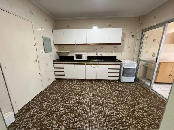 Imagem Apartamento á 600m da praia à venda em Peruíbe