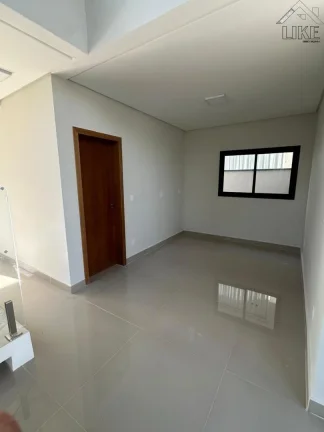 Imagem Sobrado no Condomínio Malibu em Caçapava.