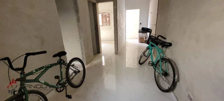 Imagem Casa com 2 dormitórios à venda, 48 m² por R$ 320.000,00 - Mirim - Praia Grande/SP
