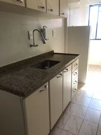 Imagem Ótima localização - Apartamento Andar Alto de 2 dormitórios e 1 vaga de garagem ao Lado da Estação Brás