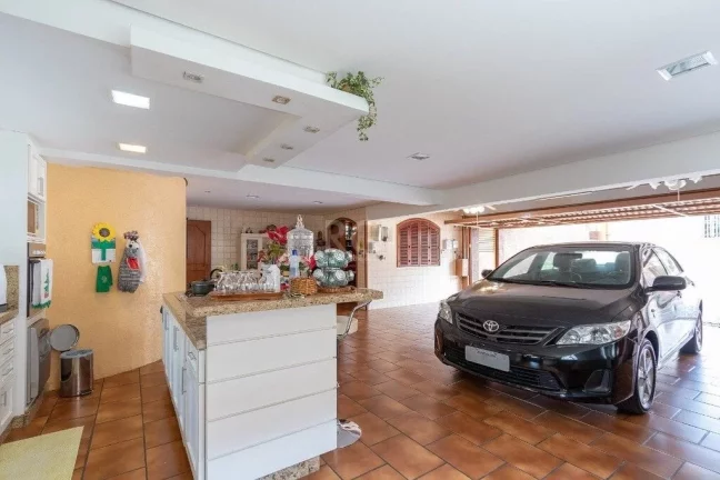 Imagem Casa à venda no bairro Vila Assunção - Porto Alegre/RS
