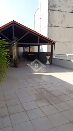 Imagem Luxuosa Cobertura Duplex em Copacabana - 630m² | Terraço Espaçoso e Vista
