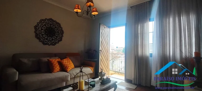 Imagem Conforto e Sofisticação te Esperam: Apartamento Decorado em Paraisópolis!