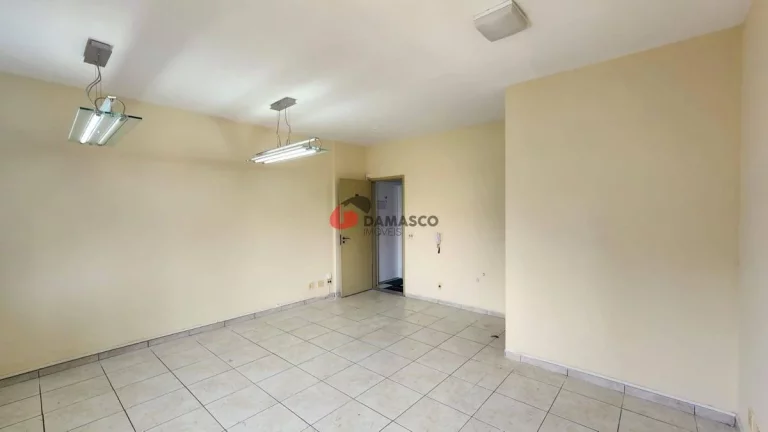 Imagem Sala comercial à venda, Sítio Pinheirinho, São Paulo, SP