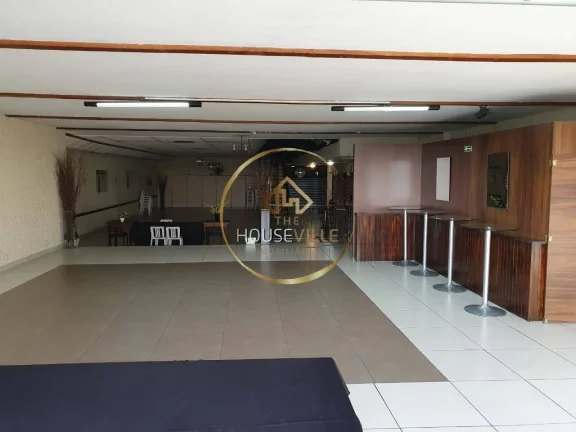 Imagem Salão Comercial à Venda, 740m², Vista Permanente para o Banhado, Sjc.