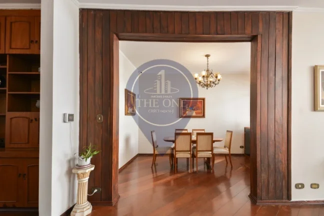 Imagem Casa à venda na Saúde, São Paulo-SP: 5 quartos, 3 suítes, 2 salas, 4 banheiros, 3 vagas, 309m². Venha conferir!
