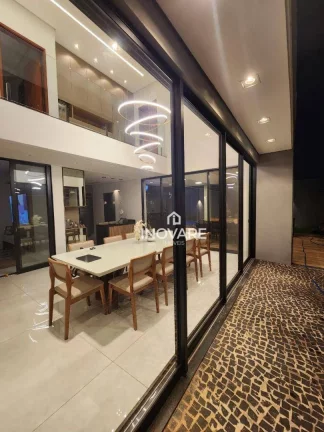 Imagem Casa com 3 dormitórios à venda, 255 m² por R$ 2.100.000,00 - Setor Beira Rio - Araporã/MG