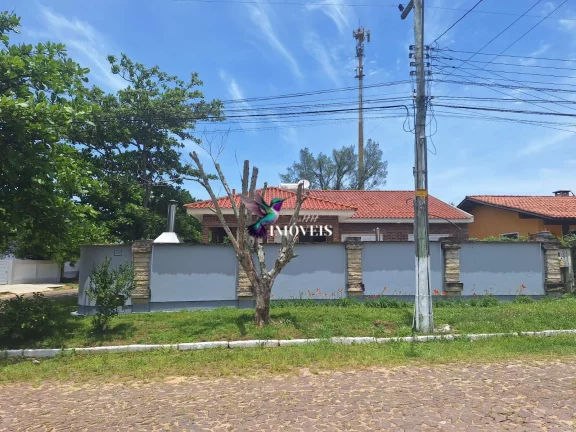 Imagem Casa à venda no bairro Centro - Torres/RS