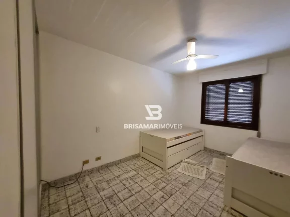 Imagem PITANGUEIRAS- UMA QUADRA DA PRAIA , LOCALIZAÇÃO ESPETACULAR , GARAGEM NO PRÉDIO , LAZER