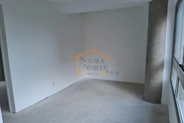 Imagem Apartamento aconchegante com 2 dormitórios e 1 banheiro, em excelente localização na Av. Rebouça...