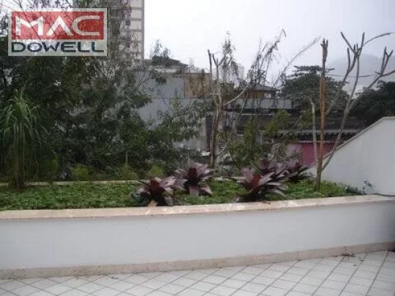 Imagem Prédio comercial de 420 m² / 4 Andares - LOCAÇÃO - Humaitá / RJ