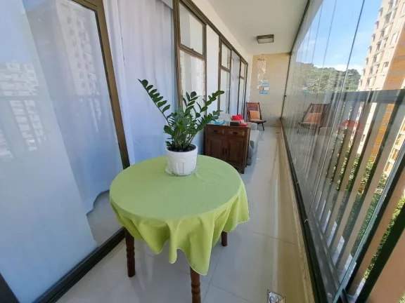 Imagem APARTAMENTO AMPLO TOTALMENTE REFORMADO COM 5 SUÍTES COM VISTA PARA O MAR