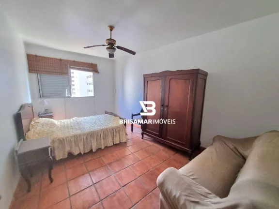 Imagem PITANGUEIRAS- UMA QUADRA DO MAR , GARAGEM DEMARCADA NO PRÉDIO , LOCALIZAÇÃO ESPETACULAR.