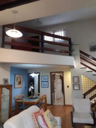 Imagem OPORTUNIDADE !!! LINDA CASA NO QUINTA DAS VIDEIRAS PARA VENDA.