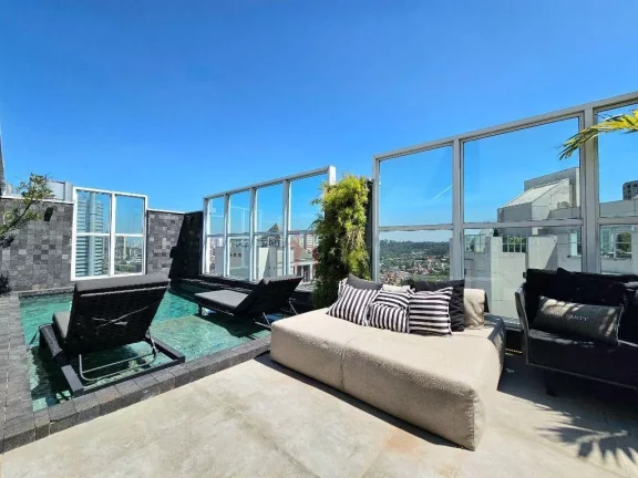 Imagem Cobertura de Luxo à Venda no Brooklin com Piscina e Vista Panorâmica
