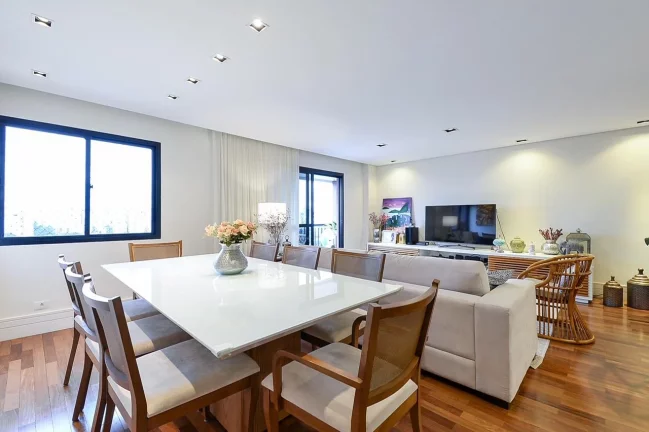 Imagem Apartamento a venda com 3 suítes e 2 vagas na Avenida Eucaliptos - Moema