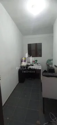Imagem Casa com Escritura, 2 Dormitórios 1 Banheiro, 1 Vaga, Quintal grande, 2 Cômodos pequenos, Lavanderia, no Jardim Zaíra 3, Mauá-SP