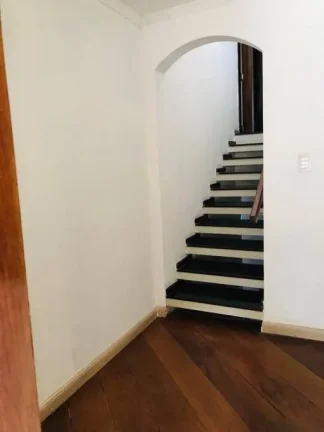 Imagem Alugo Casa em Santo André, Parque Jaçatuba