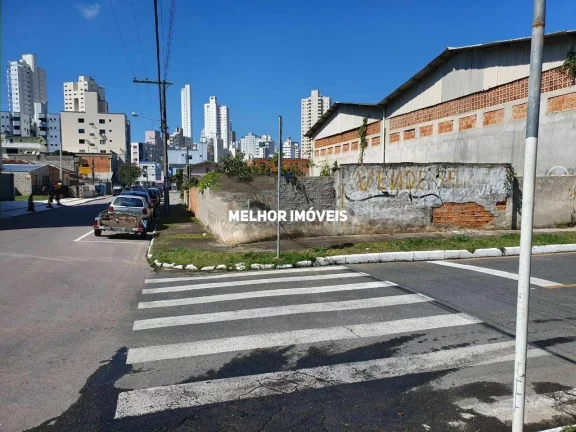 Imagem Terreno á Venda no Bairro Nações Balneário Camboriú - SC